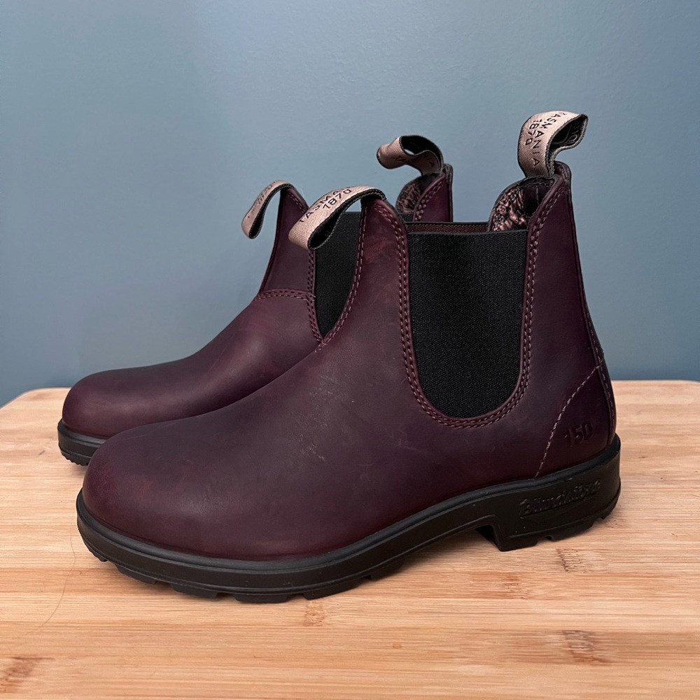 Women's Burgundy Leather Chelsea Boots